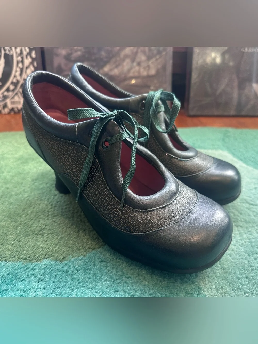 Fluevog VINTAGE EXCELLENT Friends Tillie petrol green wedge lace-up shoes -10